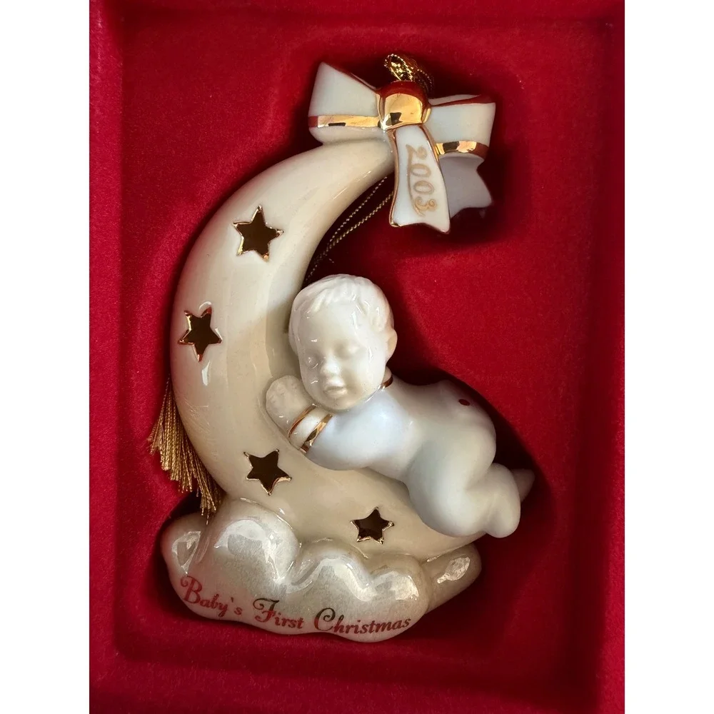 Lenox 2003 Annual Babys First Christmas Ornament Moon Baby Fine Ivory China Gold